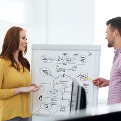 Обложка курса 'Комплексное построение коммуникационной стратегии бренда'