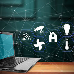 Обложка курса 'Интернет вещей: основы и применение'