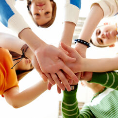 Обложка курса 'Детские и молодежные организации: структура, деятельность и патриотическое воспитание в рамках движения «Юнармия»'