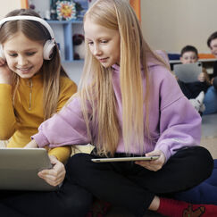 Обложка курса 'Роль школьного пресс-центра в развитии медиа-компетенций у детей'