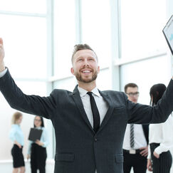 Обложка курса 'Успешное трудоустройство: от поиска до карьерного роста'