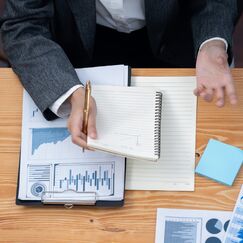 Обложка курса 'Современные методы учета затрат и стратегическое управление предприятием'