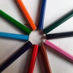 Обложка курса 'Основы теории цвета'