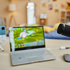 Обложка курса 'Создание информационных видеосюжетов и телерепортажей'