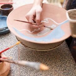 Обложка курса 'Основы художественной керамики'