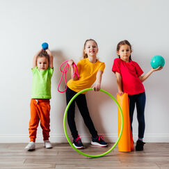 Обложка курса 'Организация гимнастических занятий и физкультурно-оздоровительной работы в ДОУ'