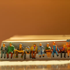 Обложка курса 'История этикета и правила поведения в современном обществе'