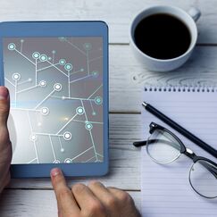 Обложка курса 'Визуализация образовательного контента: скрайбинг и ментальные карты'