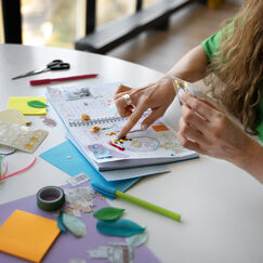 Обложка курса 'Развитие критического и креативного мышления в образовательной деятельности'