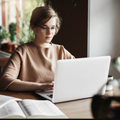 Обложка курса 'Обеспечение качества программного обеспечения: стандарты, методы и инструменты'