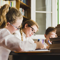 Обложка курса 'История русской письменности и этимология в начальной школе'