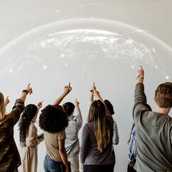 Обложка курса 'Теория систем и роль молодежи в глобальных изменениях'