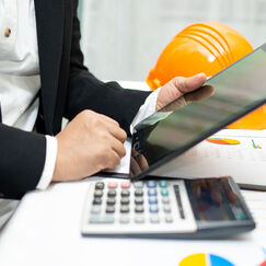 Обложка курса 'Управление заемным капиталом и производные финансовые инструменты'