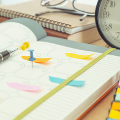 Обложка курса 'Методика разработки и реализации образовательных программ: цели, задачи и содержание'