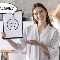 Обложка курса 'Психология эмоционального благополучия: от управления стрессом к позитивному самовосприятию'