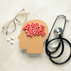 Обложка курса 'Основы и развитие клинической психологии'