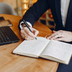 Обложка курса 'Государственно-правовые дисциплины: теория и методика преподавания в образовательной организации'