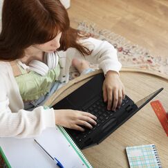 Обложка курса 'Разработка онлайн-курсов: педагогический дизайн и дидактические основы'