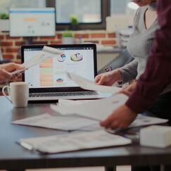 Обложка курса 'Управление и оценка девелоперских проектов: теоретические и практические аспекты'