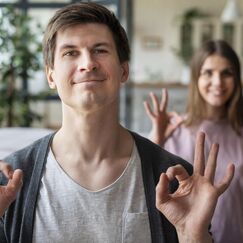 Обложка курса 'Психоэмоциональное благополучие и развитие: от понимания к практическим решениям'