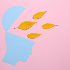 Обложка курса 'Психология самопознания и личного благополучия'