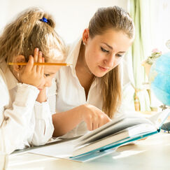 Обложка курса 'Творческие методики развития функциональной грамотности на уроках русского языка'