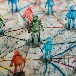 Обложка курса 'Социальный этикет в современном обществе: от светских норм до цифровой коммуникации'