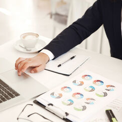 Обложка курса 'Ключевые аспекты эффективного финансового управления предприятием'