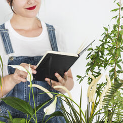 Обложка курса 'Практико-ориентированное обучение в растениеводстве в системе СПО: методика и организация'