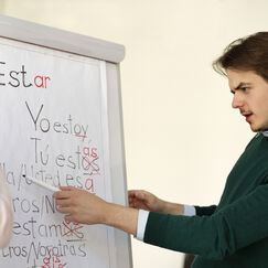 Обложка курса 'Английский язык в психологическом консультировании: грамматика и терминология психоанализа, гештальт-терапии и транзактного анализа'