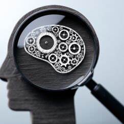 Обложка курса 'Критическое мышление: от анализа информации к объективным решениям'