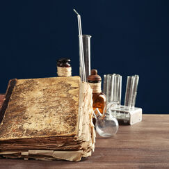 Обложка курса 'Выдающиеся ученые в истории мировой науки'