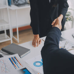 Обложка курса 'Стратегия финансового оздоровления и управление процедурами банкротства'