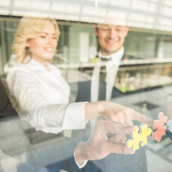 Обложка курса 'Инновационные подходы к развитию коучингового бизнеса: от гипотез к долгосрочным клиентским отношениям'