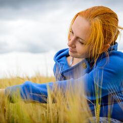 Обложка курса 'Психологические аспекты одиночества, эмоциональной регуляции и субъективного благополучия'