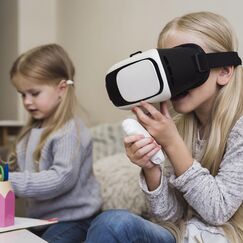 Обложка курса 'Здоровьесберегающие технологии в виртуальной воспитательной среде: защита детей от негативного информационного влияния'