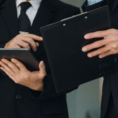 Обложка курса 'Особенности делового этикета и протокола'