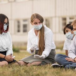 Профилактика экстремизма и терроризма в молодежной среде: психологические и социальные аспекты