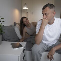 Обложка курса 'Психология тяжелых переживаний: депрессия и осложненное горе'
