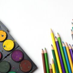 Обложка курса 'Изобразительное искусство: теория и методика преподавания в сфере дошкольного образования'