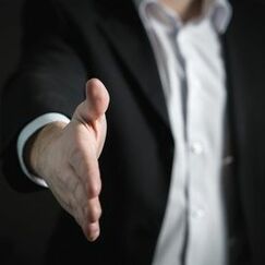 Обложка курса 'Осуществление продаж инфокоммуникационных систем и/или их составляющих'