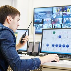 Обложка курса 'Обеспечение антитеррористической защиты охраняемых объектов (для охранников)'
