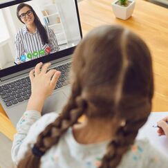 Обложка курса 'Инструменты онлайн-обучения на примере программ Zoom, Skype, Microsoft Teams, Bandicam'
