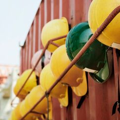 Обложка курса 'Осуществление контроля и надзора за безопасностью строительства'