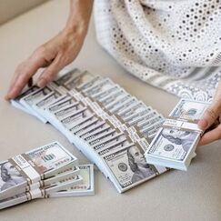 Обложка курса 'Основы радиационной безопасности в финансовой сфере'
